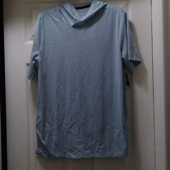 Nwt Short Sleeve Hoodie - Picture 2 of 8